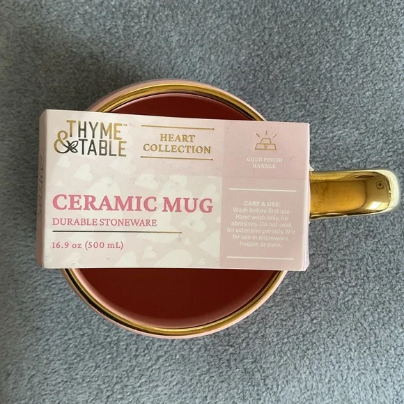 NWT Beautiful Thyme & Table Pink Mug W Gold Handle & Red & Pink Hearts - Picture 2 of 6
